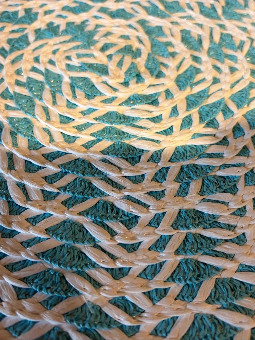 Homewear Woven Round Placemats Set of 6 Teal Blue White 15